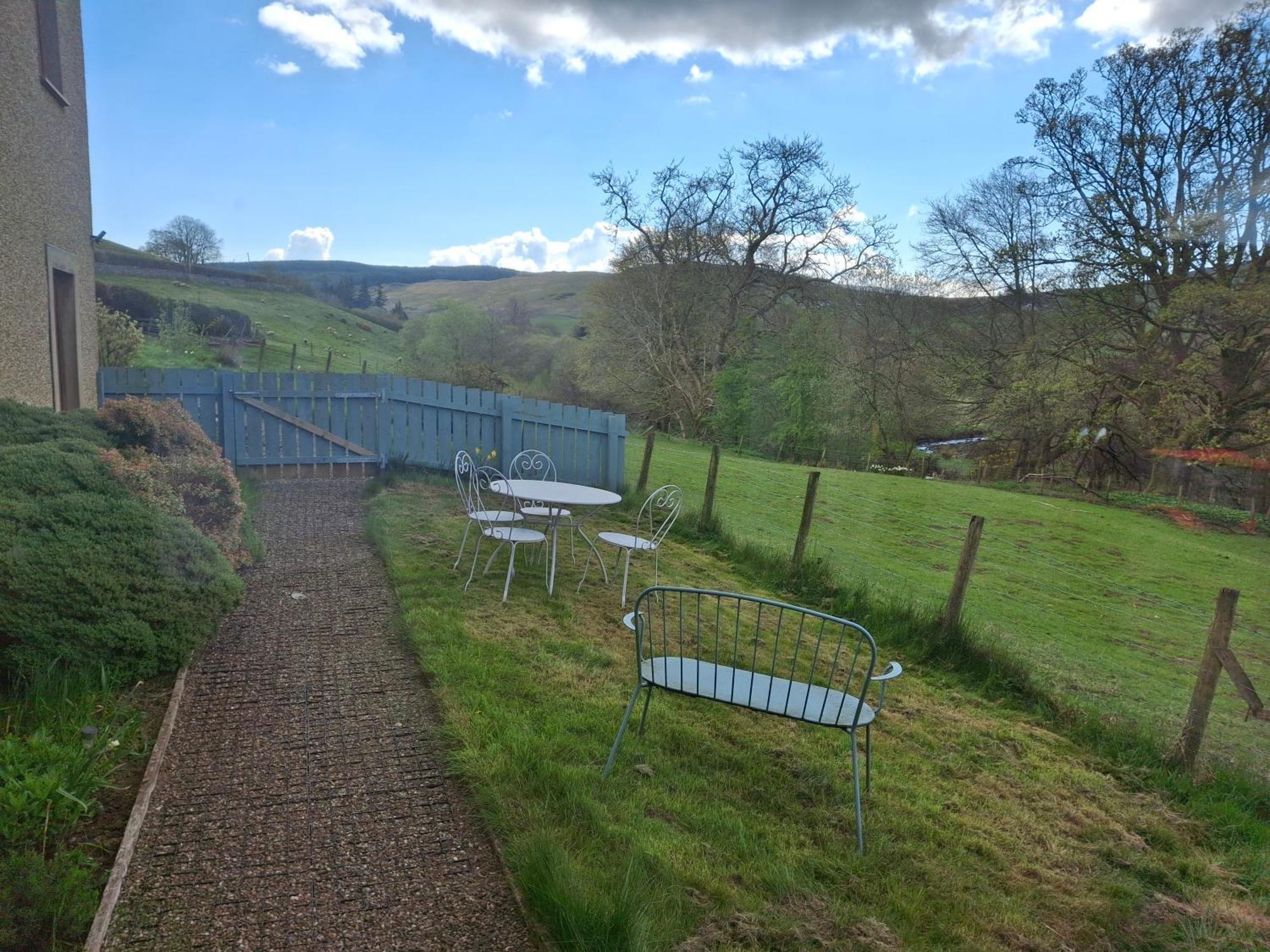 Rockfoot B&B Fintry Exterior foto
